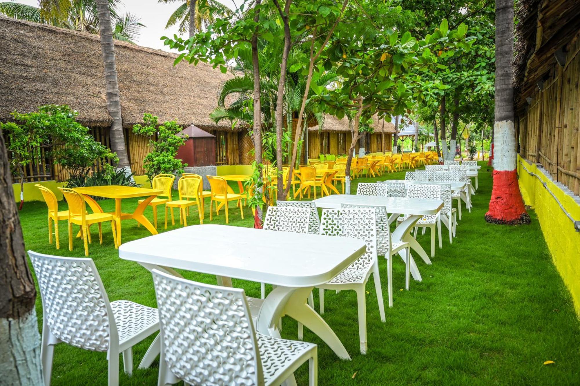 Tamarind Tree Way Side Amenities Hotel Hospet Buitenkant foto