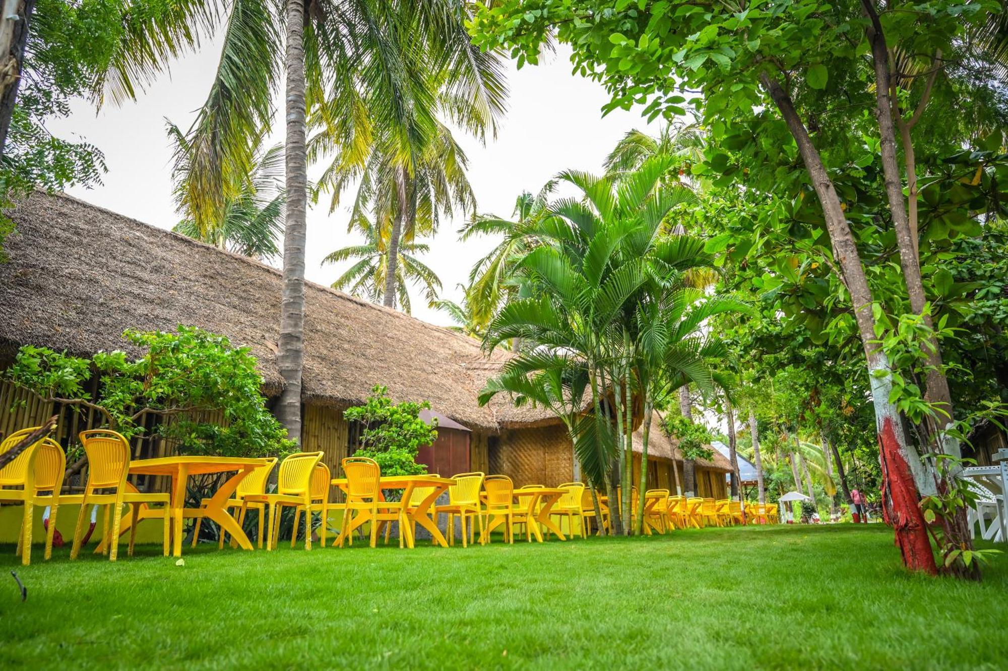 Tamarind Tree Way Side Amenities Hotel Hospet Buitenkant foto