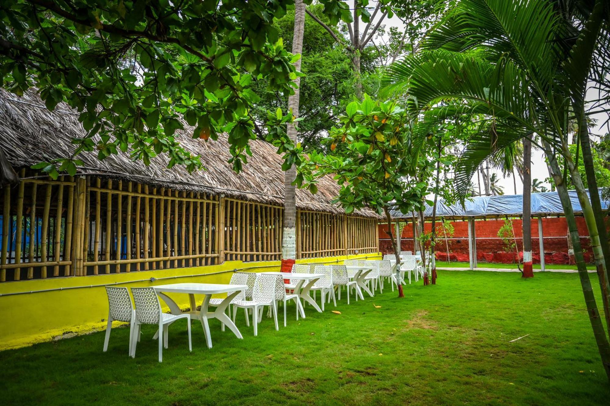 Tamarind Tree Way Side Amenities Hotel Hospet Buitenkant foto